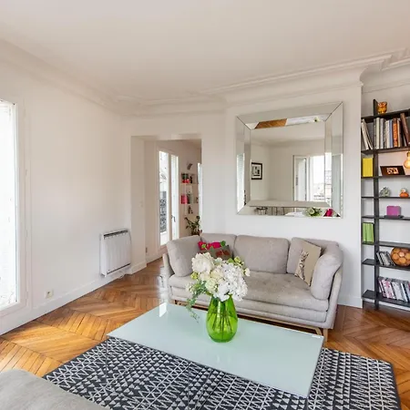 Apartment Geranimus Parisian Charm Paris