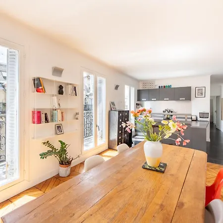 Apartment Geranimus Parisian Charm *